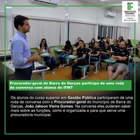 Procurador-geral de Barra do Garças participa de uma roda de conversa com alunos do IFMT